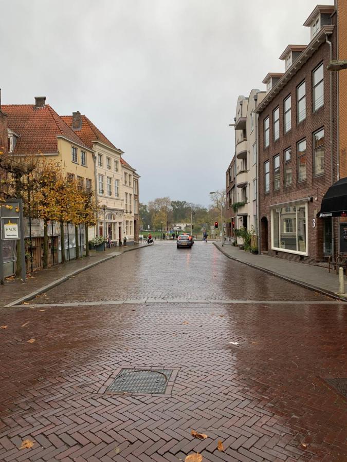 Kleinschalig Hostel In Deventer, Hartje Stad, Aan De Ijssel, Ngoại thất bức ảnh