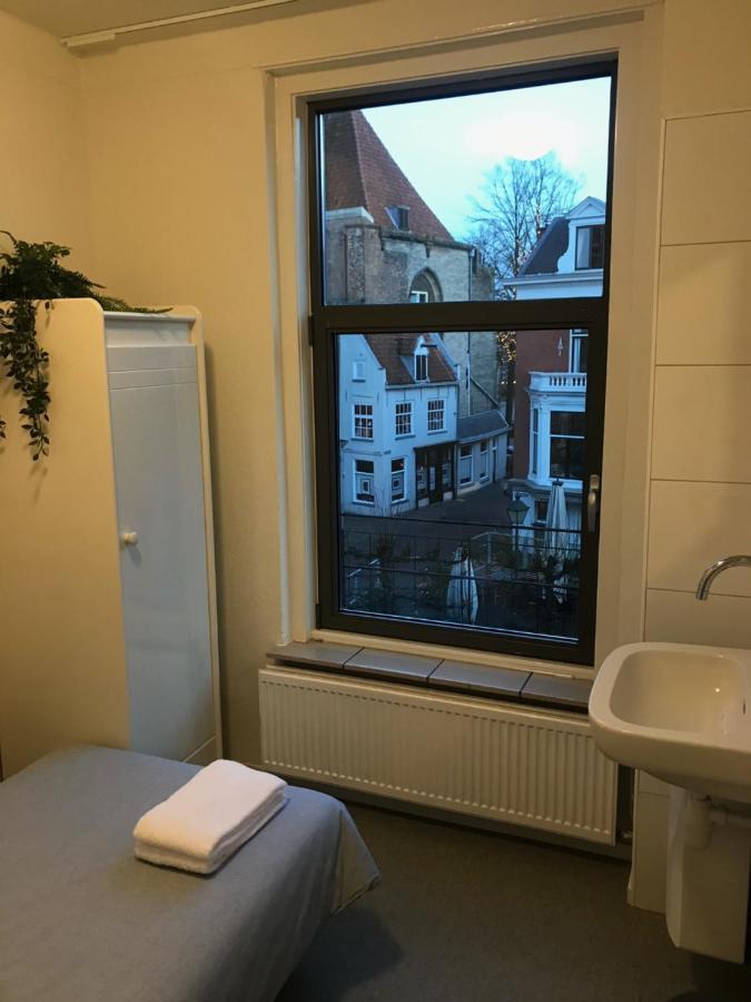 Kleinschalig Hostel In Deventer, Hartje Stad, Aan De Ijssel, Ngoại thất bức ảnh