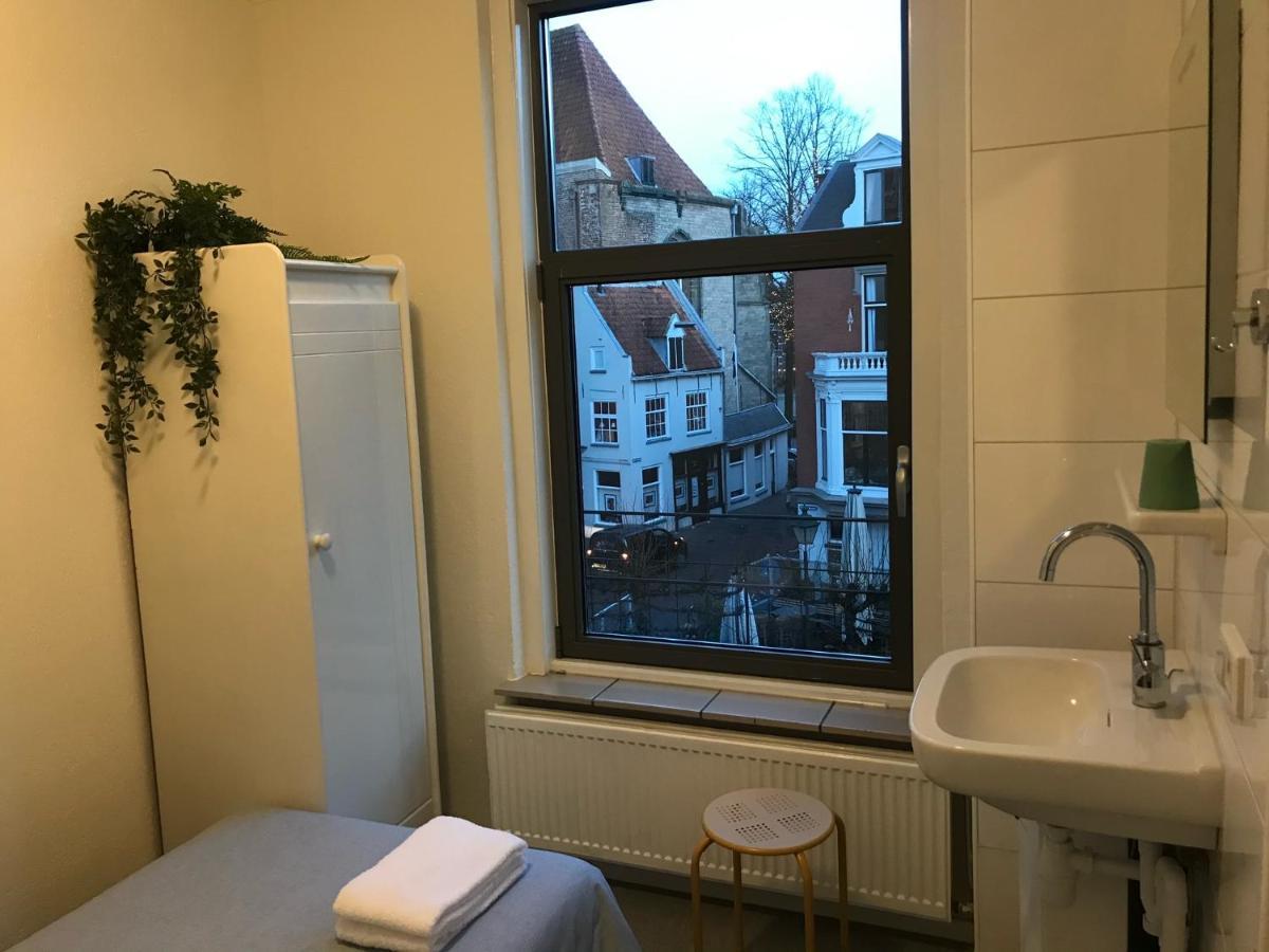 Kleinschalig Hostel In Deventer, Hartje Stad, Aan De Ijssel, Ngoại thất bức ảnh